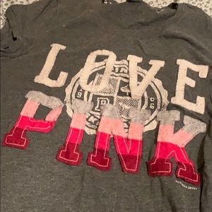 VS Pink tee